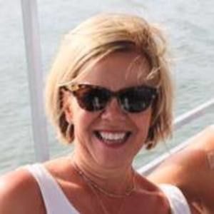 Meet your Posher, Connie